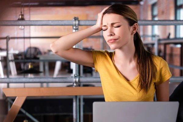 Dissatisfied Businesswoman Closed Eyes Touching Head Laptop — Stock Photo, Image