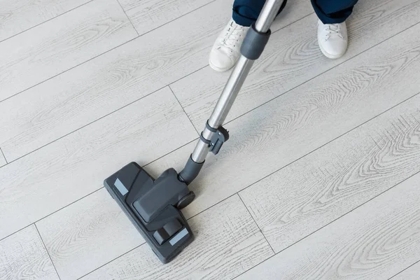 Cropped View Cleaner Using Vacuum Cleaner Floor — Stock Photo, Image