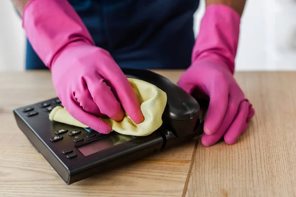 Cropped View African American Cleaner Rubber Gloves Cleaning Telephone Rag — Stock Photo, Image