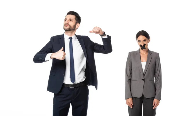 Arrogant Affärsman Kostym Pekar Med Tummar Sig Själv Nära Kvinna — Stockfoto