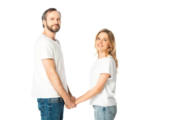 Vista Lateral Casal Adulto Camisetas Brancas Mãos Dadas Isoladas Branco — Fotografia de Stock