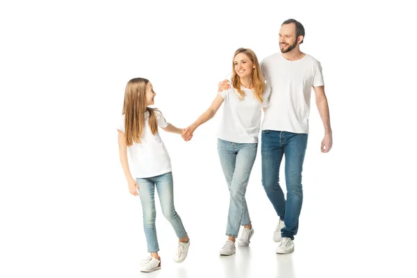 Glückliche Lässige Familie Händchen Haltend Während Sie Isoliert Auf Weißem — Stockfoto