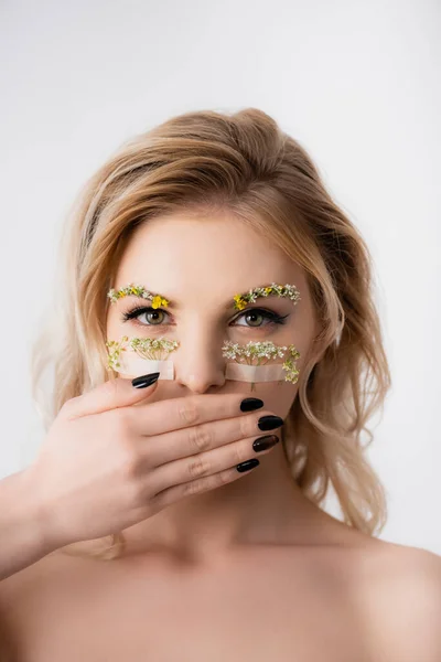 Naked Beautiful Blonde Woman Wildflowers Eyes Covering Mouth Isolated White — Stock Photo, Image