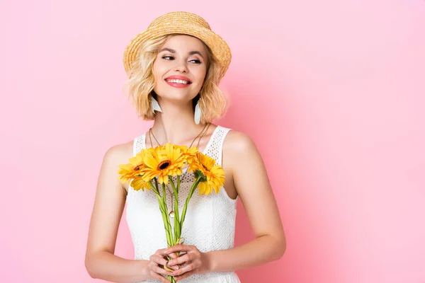 Woman Straw Hat White Dress Holding Flowers Pink — Stock Photo, Image