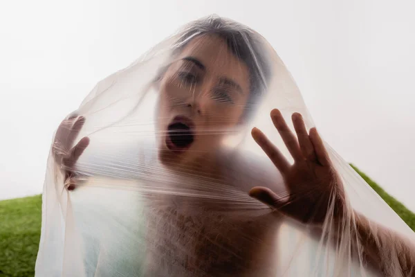 Brunette Woman Screaming Polyethylene White Ecology Concept — Stock Photo, Image