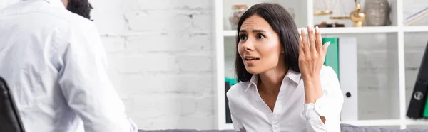 Website Header Frustrated Woman Sitting Sofa Talking African American Psychologist — Stock Photo, Image