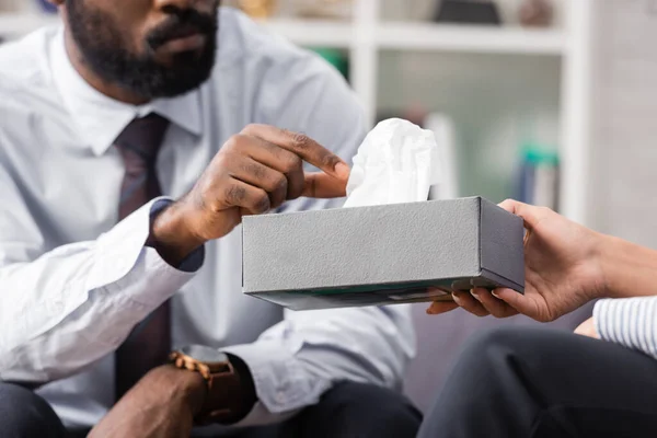 Cropped View African American Man Taking Paper Napkin Hands Psychologist — Stock Photo, Image