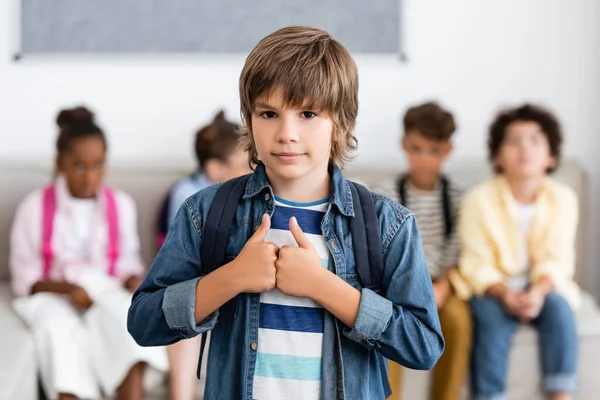 Selective Focus Schoolboy Showing Thumbs Multicultural Friends Background — Stock Photo, Image