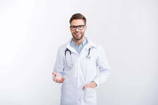 Front View Cheerful Ophthalmologist Hand Pocket Wearing Eyeglasses Gesturing Isolated — Stock Photo, Image