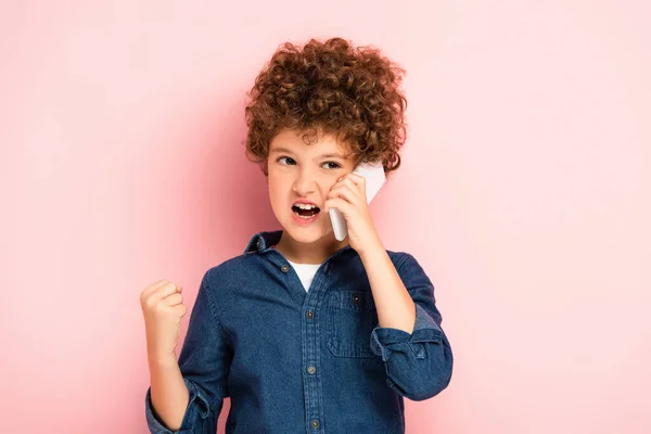 Angry Boy Denim Shirt Talking Smartphone Screaming Pink — Stock Photo, Image