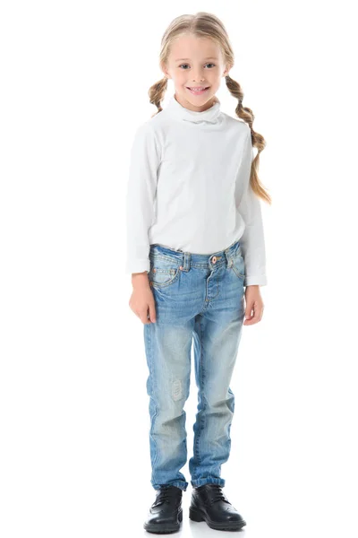 Adorable niño con trenzas posando aislado en blanco - foto de stock