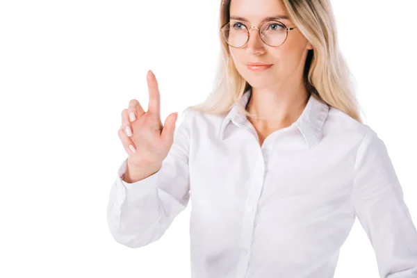 Портрет привабливої бізнес-леді в формальному носінні жестикуляції ізольовані на білому — стокове фото
