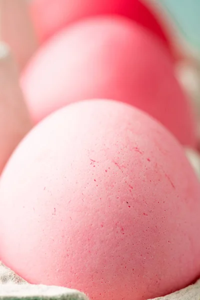 Selective focus of three painted pink easter eggs — Stock Photo