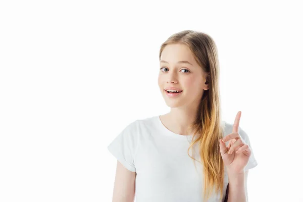 Menina adolescente feliz mostrando gesto ideia e olhando para a câmera isolada no branco — Fotografia de Stock