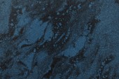 Detailní pohled černé a modré mramorový podklad s texturou      