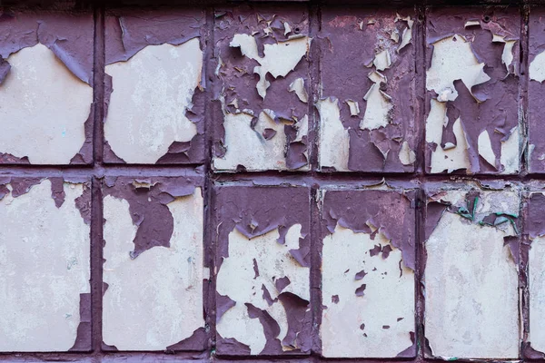 Vista de cerca de fondo texturizado pared púrpura envejecido - foto de stock