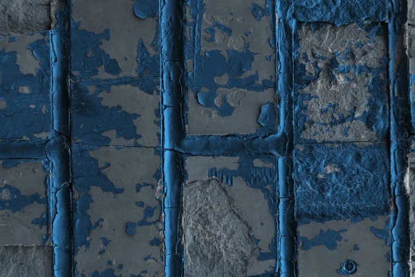 Vue rapprochée de vieux murs de briques bleu et gris altérés — Photo de stock