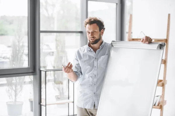 Young Businessman Making Presentation White Board Office — Stock Photo, Image