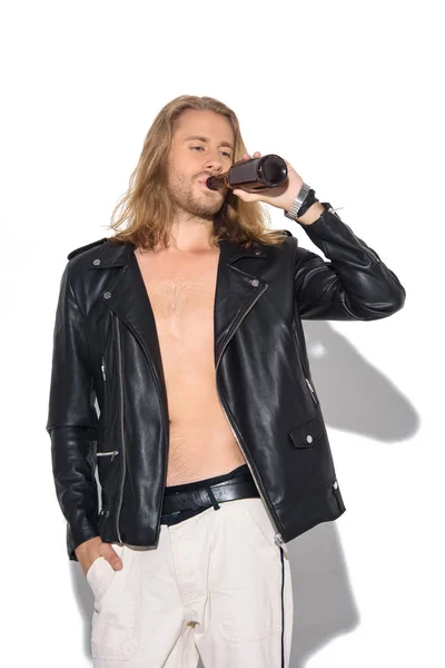 Handsome Young Man Leather Jacket Drinking Beer White — Free Stock Photo