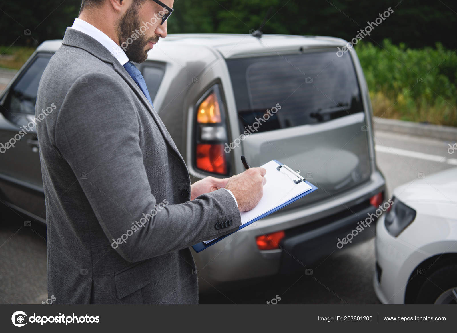 Car Insurance After Accident >> Side View Man Writing Something Car Insurance Car Accident Car Insurance After Accident >> Side View Man Writing Something Car Insurance Car Accident