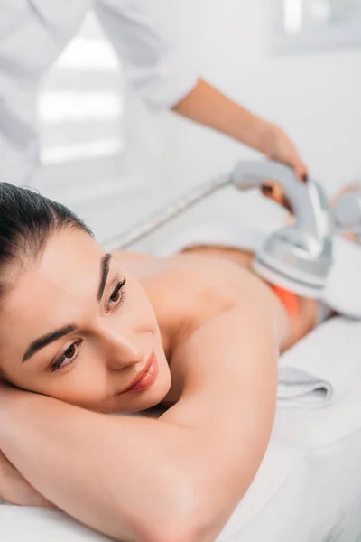 Beautiful Woman Massage Table Getting Electrical Massage Done Cosmetologist Spa — Stock Photo, Image