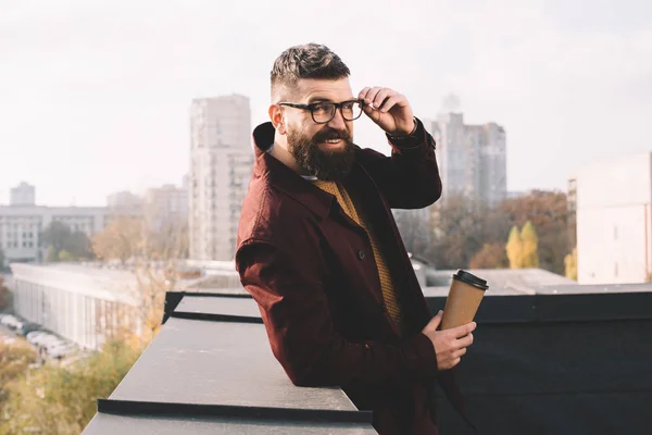 Stylish Adult Man Glasses Looking Camera Holding Coffee Rooftop — Stock Photo, Image