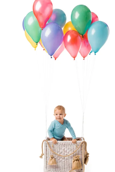 Menino Criança Sorridente Cesta Com Balões Multicoloridos Isolados Branco — Fotografia de Stock