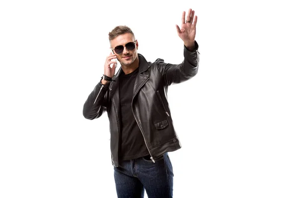 Handsome Man Sunglasses Talking Smartphone Waving Someone Looking Away Isolated — Stock Photo, Image