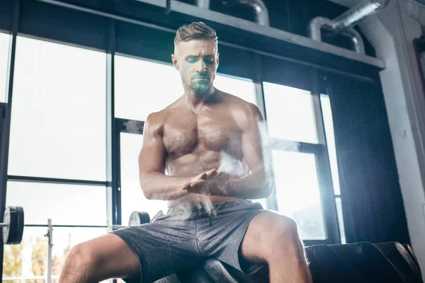 Handsome Shirtless Sportsman Sitting Tire Applying Talcum Powder Hands Gym — Stock Photo, Image