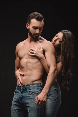 erotik çift izole üzerinde siyah sarılma
