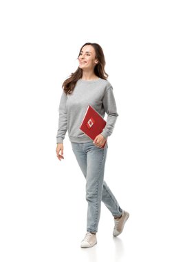 akçaağaç yaprağı çıkartması üzerinde beyaz izole kırmızı defter tutan kız öğrenci