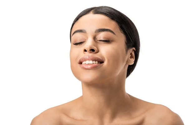 Feliz Desnudo Afroamericano Mujer Con Los Ojos Cerrados Riendo Aislado — Foto de Stock