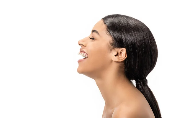 Vista Lateral Jovem Mulher Americana Africana Feliz Com Olho Fechado — Fotografia de Stock