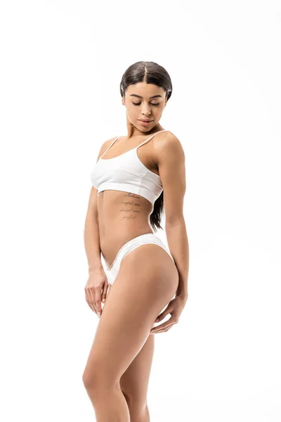 Atractiva Chica Afroamericana Ropa Interior Blanca Mirando Hacia Abajo Cadera —  Fotos de Stock