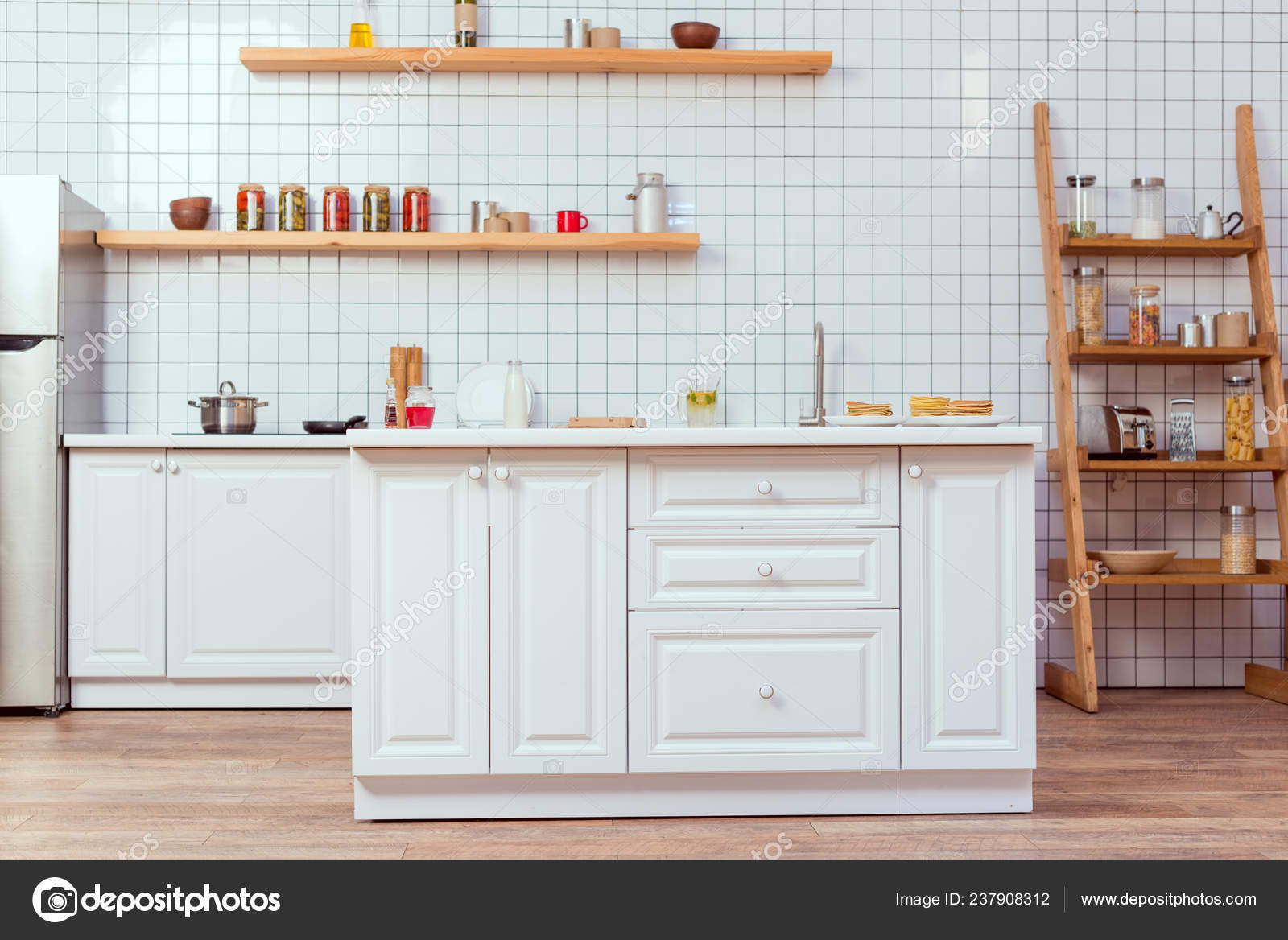 Diseño Cocina Moderna Con Muebles Blancos Azulejos Fondo — Foto de ... Diseño Cocina Moderna Con Muebles Blancos Azulejos Fondo — Foto de ...