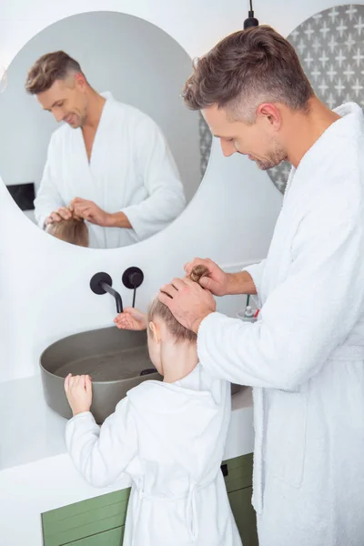 Caring Father Making Hair Daughter Standing Bathroom — Stock Photo, Image