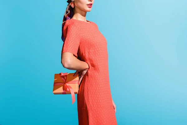 Cropped View Stylish Woman Living Coral Dress Holding Gift Box — Stock Photo, Image