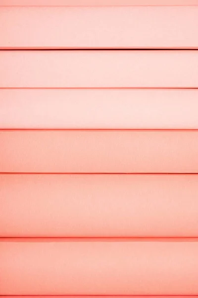 Φόντο Ζουν Κοραλλιών Στοίβα Από Βιβλία Pantone Χρώμα Της Έννοιας — Φωτογραφία Αρχείου
