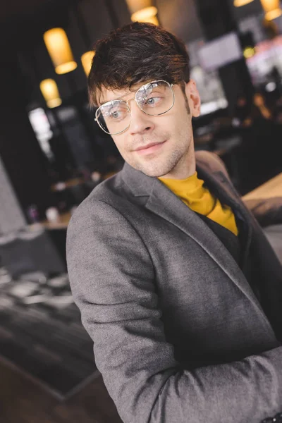 Handsome Young Man Glasses Sitting Cafe — Stock Photo, Image