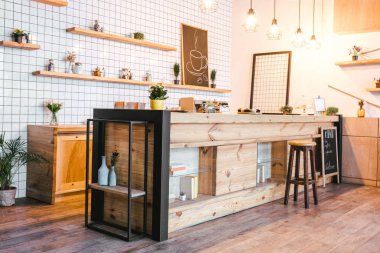 bitki coffee House ile ahşap kahverengi bar counter