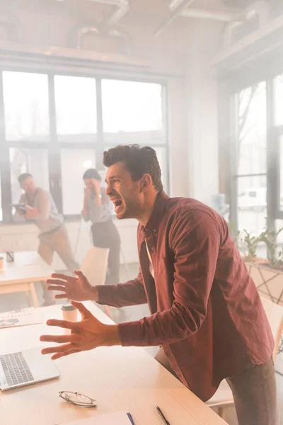 Terrified Man Having Panic Attack Office Smoke Coworkers — Stock Photo, Image