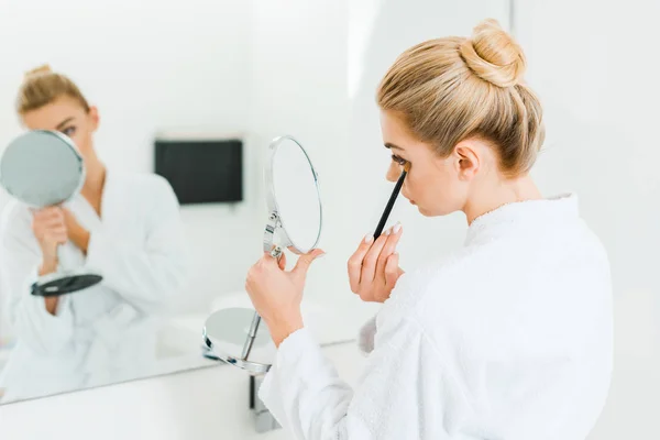 Selective Focus Woman White Bathrobe Applying Eyeshadow Cosmetic Brush — Stock Photo, Image