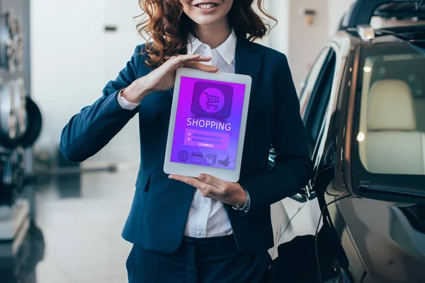 Partial View Businesswoman Holding Digital Tablet Shopping App Screen — Stock Photo, Image