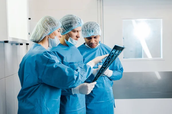 Handsome Attractive Doctors Uniforms Medical Masks Talking Ray — Stock Photo, Image