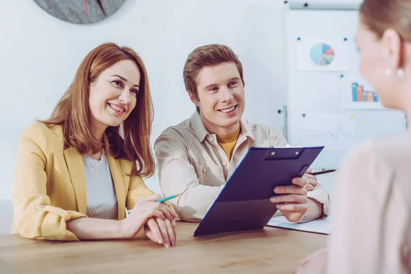 Handsome Recruiter Holding Clipboard Cheerful Colleague Job Interview — Stock Photo, Image