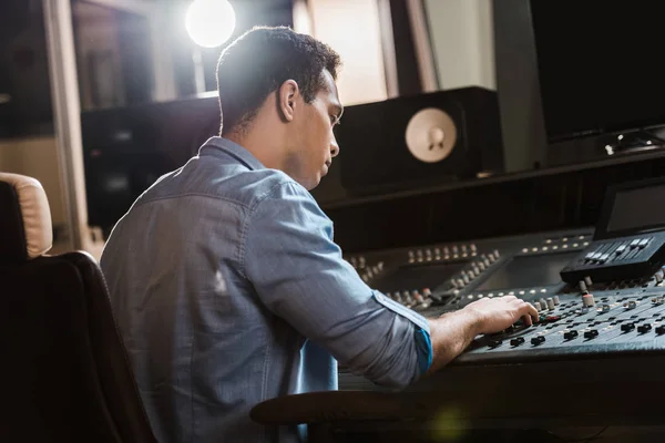 Concentrated Mixed Race Sound Producer Working Mixing Console — Stock Photo, Image