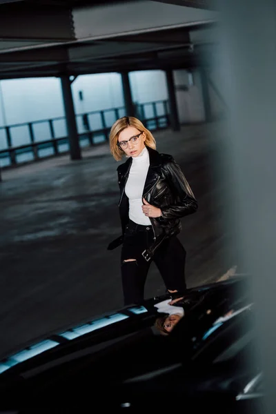 Stylish Young Woman Glasses Walking Parking Car — Stock Photo, Image