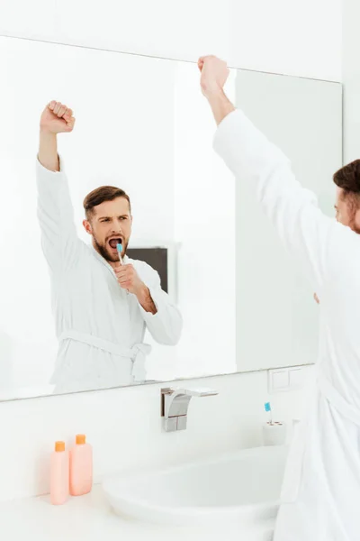 Selective Focus Handsome Bearded Man Holding Toothbrush Gesturing Bathroom — Stock Photo, Image