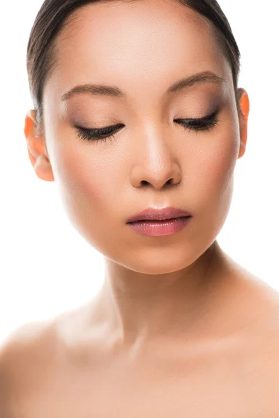 Atraktivní Nahá Asijská Žena Čistou Tváří Izolovaná Bílém — Stock fotografie