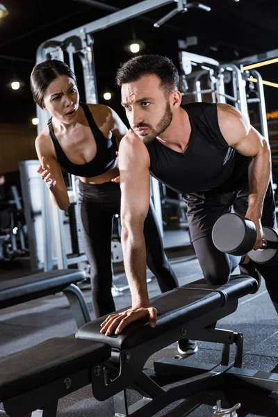 Low Angle View Attractive Trainer Standing Handsome Man Working Out — Stock Photo, Image